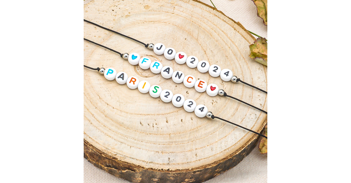 Lot De 4 Bracelets Jeux Olympiques Paris 2024 – Édition Foot Football – Neufs